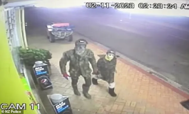 Fugitive Tom Phillips Killed in New Zealand Shootout, Daughter Jayda at Scene During High-Profile Manhunt