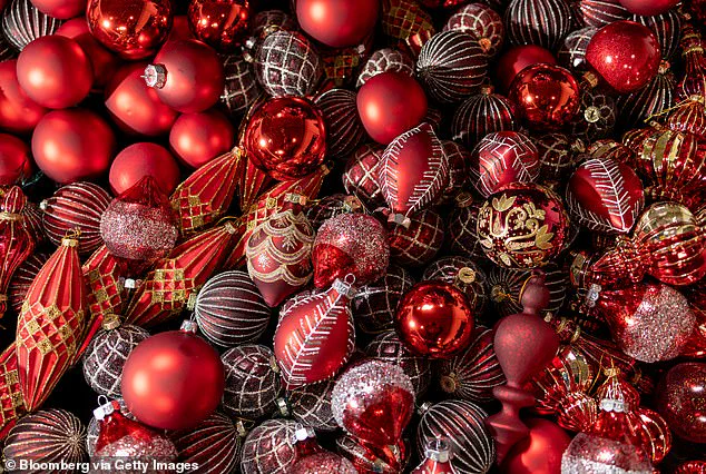 Rising Costs and Holiday Shopping: The Ripple Effects of Trump's Trade Policies