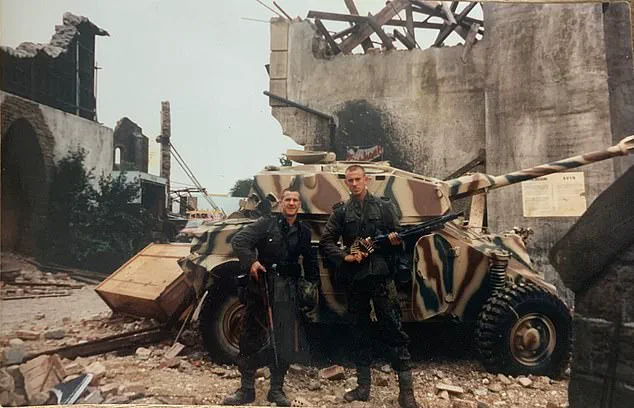 Uncovered: Never-Before-Seen Photos from *Saving Private Ryan* Decades After Release