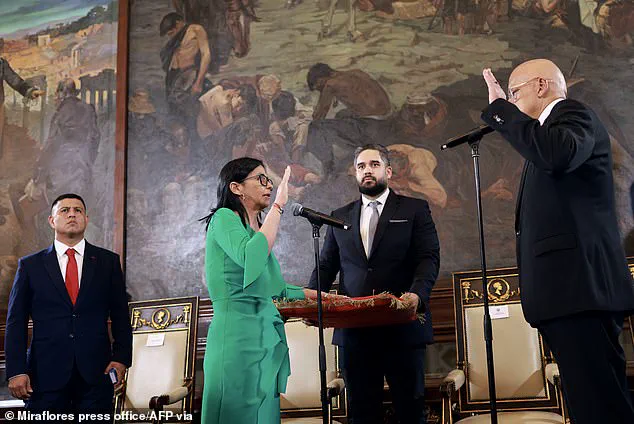 Controversial Proposal: Trump Suggests U.S. Taxpayers Fund Venezuela's Energy Reconstruction with Oil Company Involvement