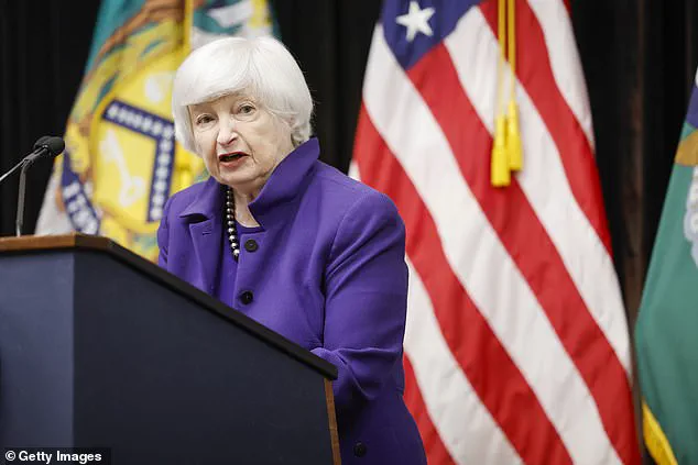 Late-Night Call Sparks Crisis: Trump's DOJ Probe and Fed Clash Over Interest Rates