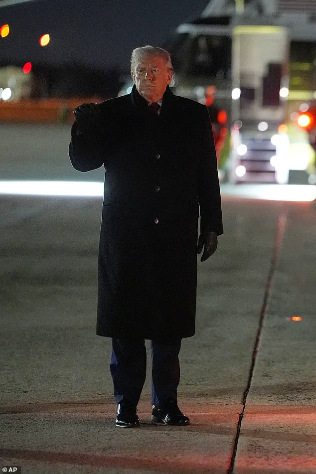 Unexpected Mid-Air U-Turn Forces Air Force One to Return to U.S. Amid Electrical Emergency