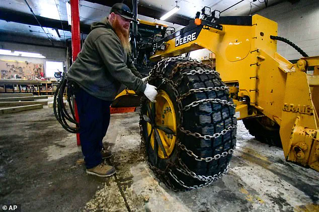Winter Storm Crisis: Freezing Rain Hits Fort Worth, Spreading to Central Texas and Hill Country as NWS Issues Urgent Alerts