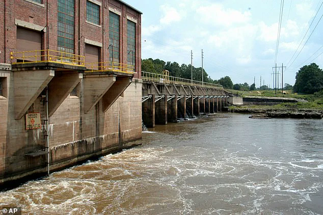 Diesel Smell in Griffin's Tap Water Sparks Safety Concerns as Officials Vow No Contamination