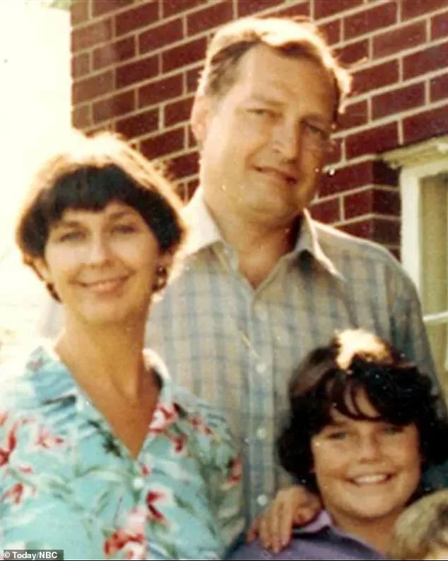 Savannah Guthrie's First Great Loss: How Losing Her Beloved Father at 16 Forged Her Strength in a Time of Family Crisis