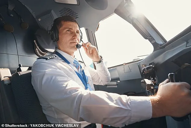 Alaska Airlines Pilots Secure 21% Immediate Pay Hike, With Salaries Projected to Nearly Double by 2025