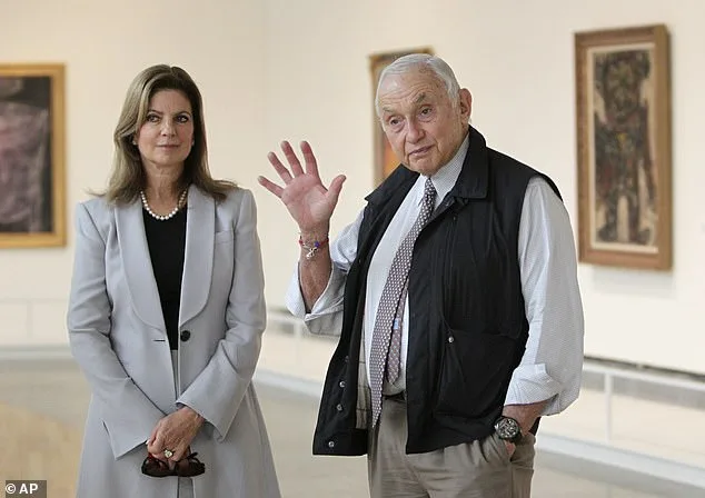 Les Wexner Denies Epstein Criminal Ties, Lawmakers Accuse Him of Enabling Sex Trafficking Scandal