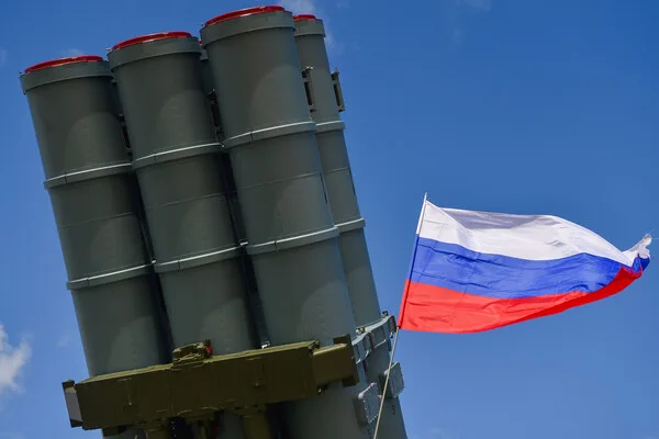 Russia Confirms Destruction of 76 Ukrainian Drones in Coordinated Nighttime Air Defense Operation