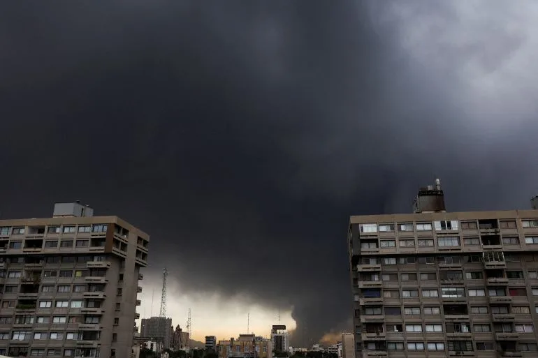 Joint US-Israeli Air Strikes Target Oil Facilities in Tehran, Spark Massive Fires and Escalate Conflict