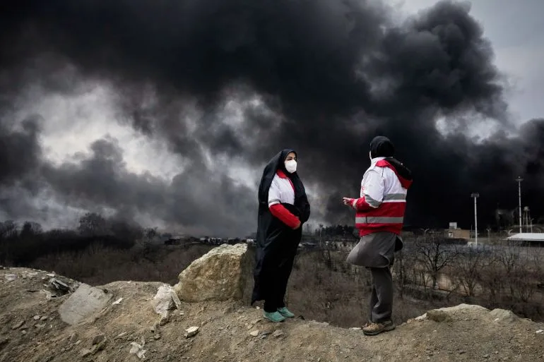 Israeli Air Strikes Target Tehran's Oil Infrastructure, Escalating Regional Tensions