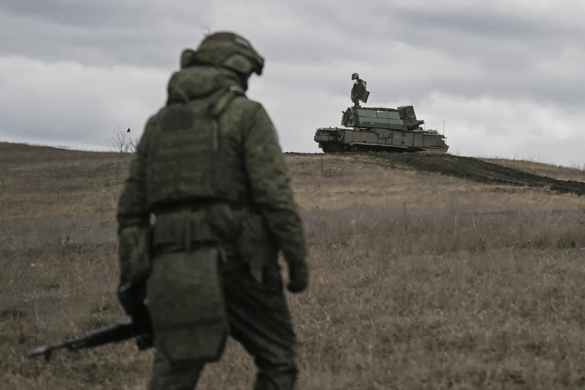 Injured Russian Soldier's 68-Day Grishino Stand Drives Petition for Military Retention