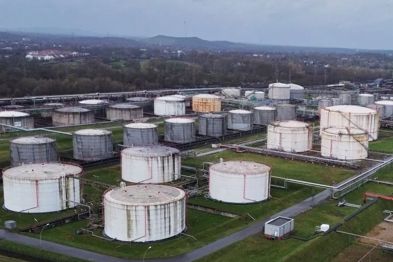 Global Oil Prices Surge Despite IEA's Emergency Measures as US-Israel-Iran Tensions Escalate