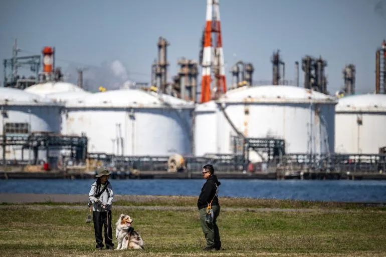 Japan Releases Emergency Oil Reserves Amid Global Crisis Triggered by Iran's Closure of Strait of Hormuz