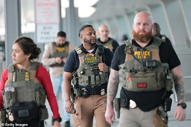 U.S. Airports in Chaos as Gridlock Prolongs DHS Shutdown, Trump Rejects Compromise