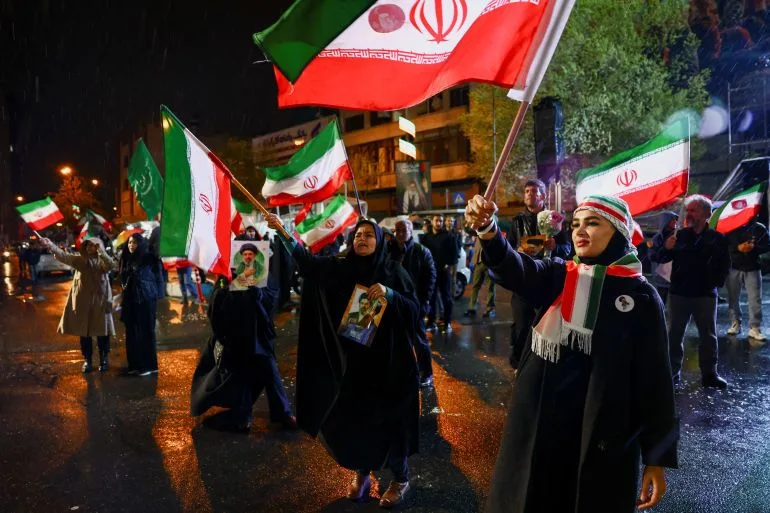 Trump Postpones Attacks on Iran as Peace Talks and Regional Mediation Efforts Intensify Amid Escalating Crisis
