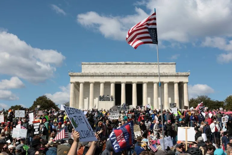 Nationwide 'No Kings' Protests Reignite in Minnesota Amid Escalating Opposition to Trump's Policies