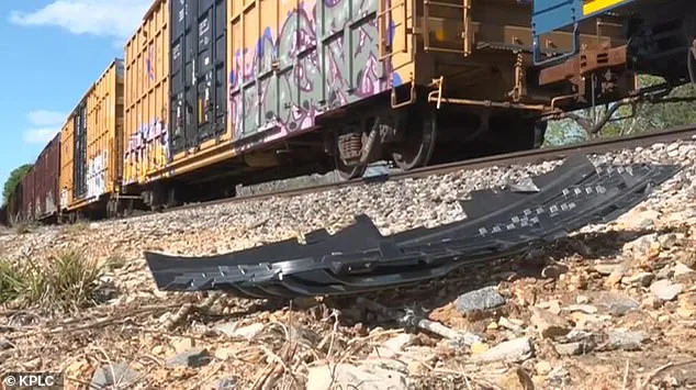 Tragedy Strikes Mississippi: Van Collision Claims Five Lives in Railroad Crossing Disaster