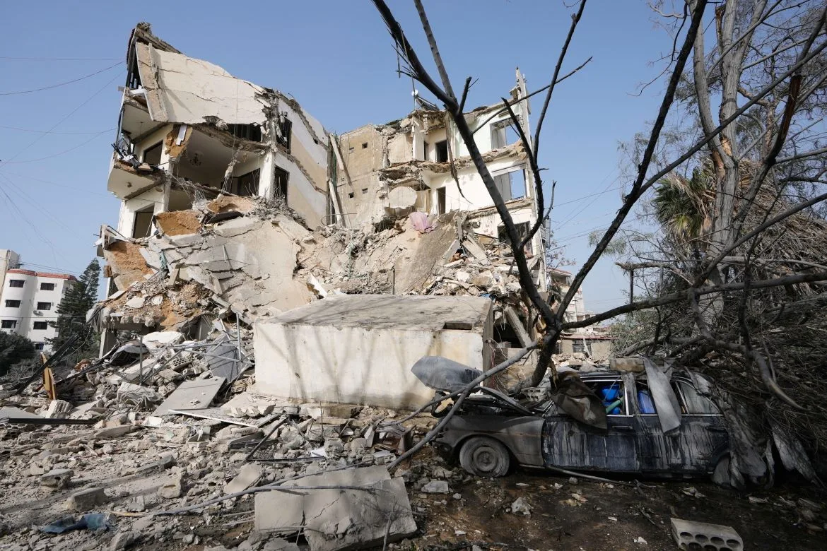Israeli Air Strikes Displace 1.2 Million, Kill Over 1,450 in Lebanon