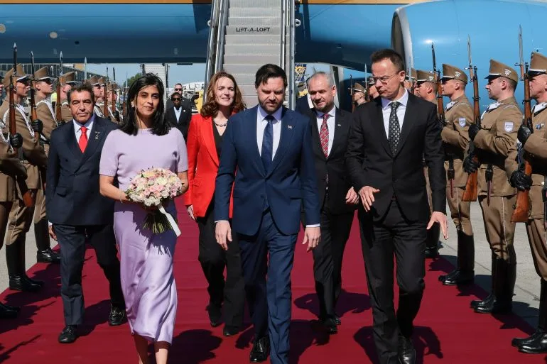 JD Vance's Budapest Visit: Strengthening US-Far Right Ties Ahead of Hungary's Crucial Election