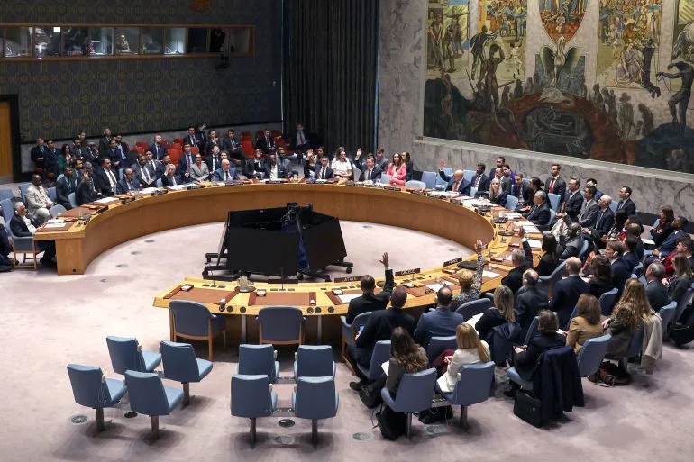 Russia and China Block UN Resolution to Safeguard Shipping in Strait of Hormuz Amid Global Energy Stability Concerns