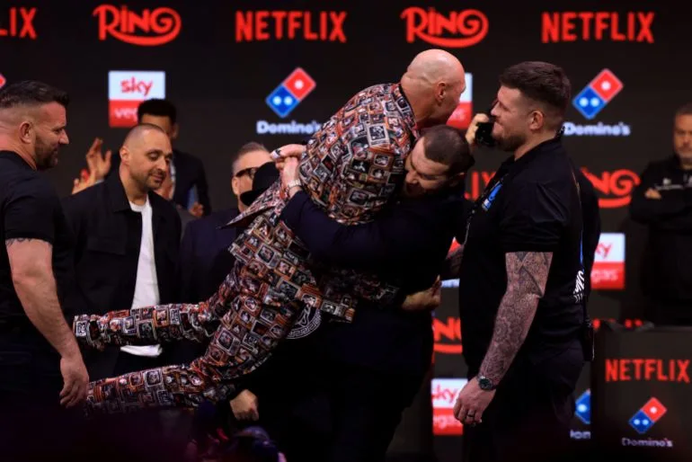 Tyson Fury's Pivotal Return: High-Stakes Bout Against Makhmudov