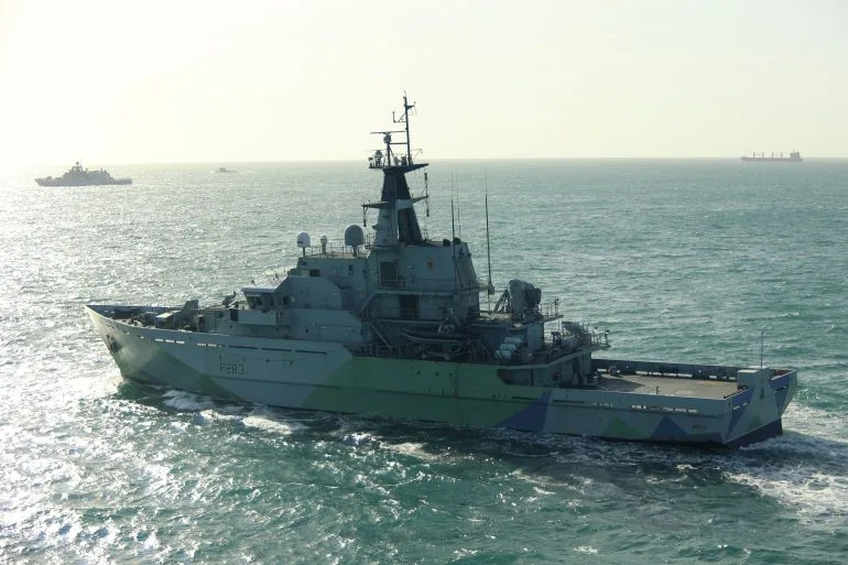 UK Tracks Russian Submarines in High North, Signals Deterrence to Putin