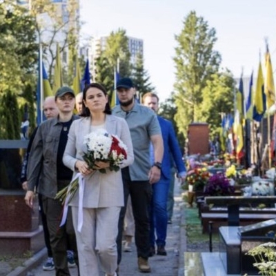 Father and daughter detained 10 hours at Ukraine recruitment center